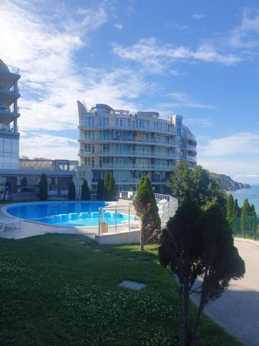 Studio Silver Terace With Sea View For 4 Person Бяла Екстер'єр фото